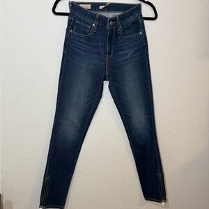 Levi's Blue Denim Jeans with Brown Label